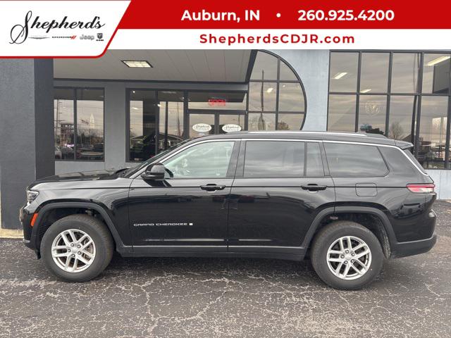 2023 Jeep Grand Cherokee L Laredo 4x4
