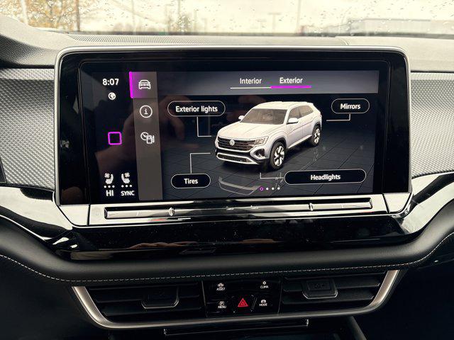 2026 Volkswagen Atlas Cross Sport SEL Premium R-Line