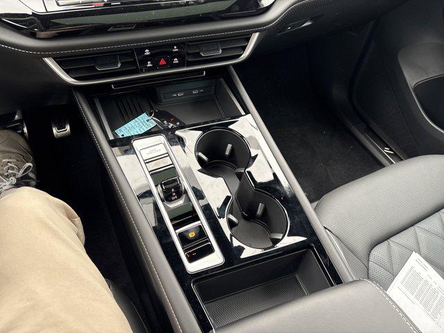 2026 Volkswagen Atlas Cross Sport SEL Premium R-Line