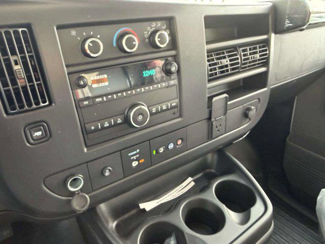 2025 GMC Savana Cutaway Work Van