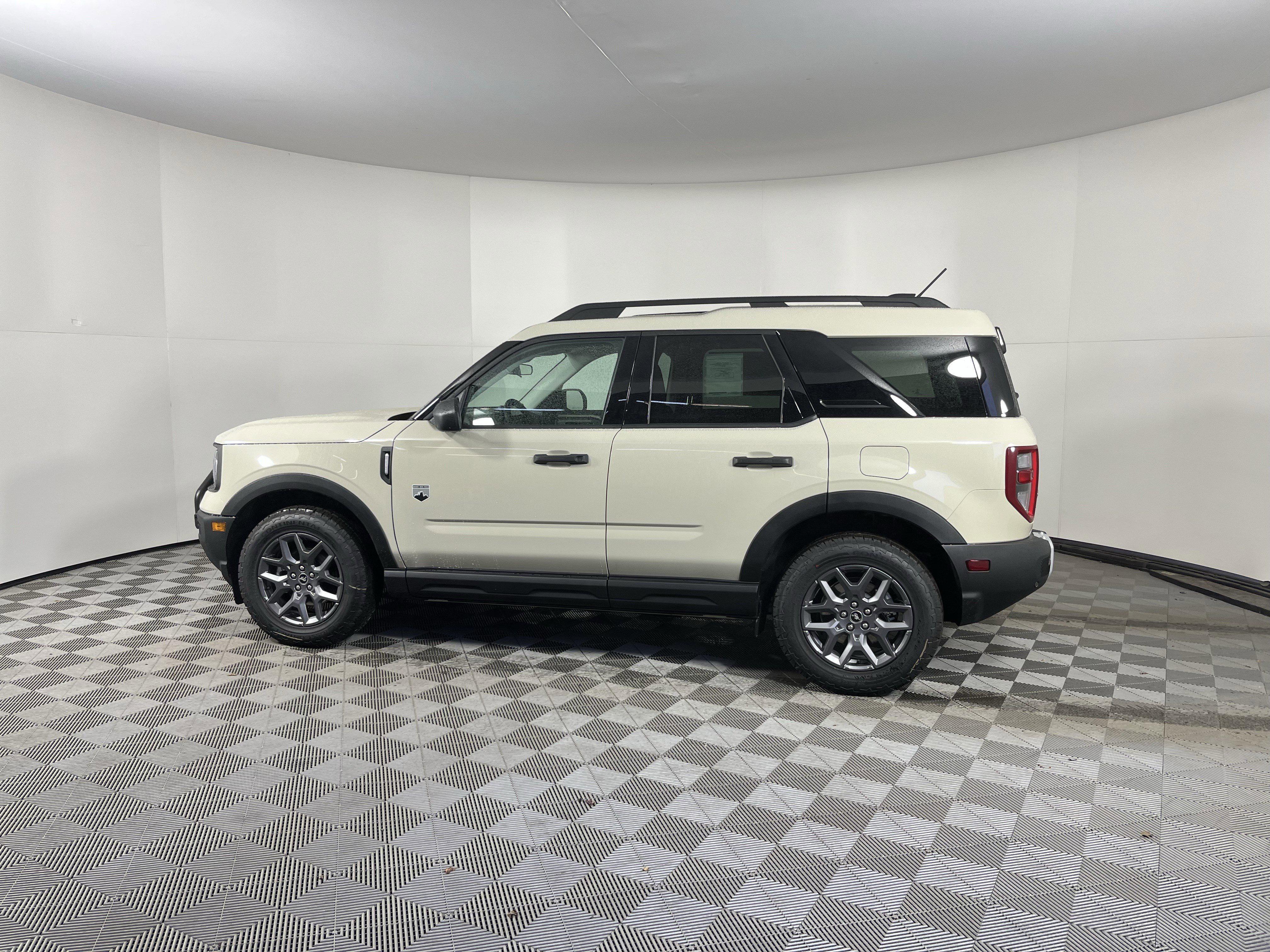 2025 Ford Bronco Sport Big Bend - Photo 2