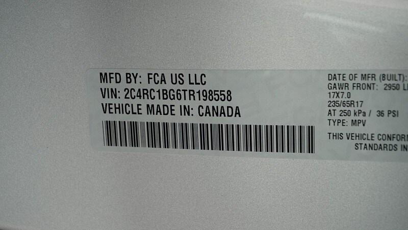 2026 Chrysler Pacifica Select