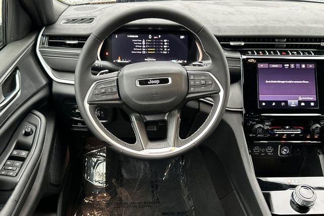 2025 Jeep Grand Cherokee Laredo X 4x2