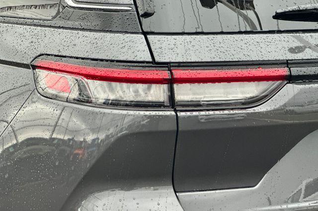 2025 Jeep Grand Cherokee Laredo X 4x2