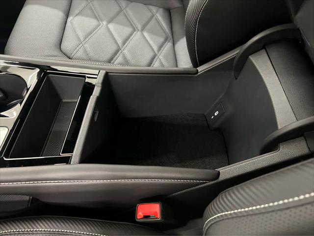 2026 Volkswagen Atlas Cross Sport SE with Technology