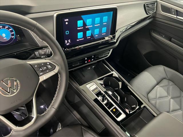 2026 Volkswagen Atlas Cross Sport SE with Technology