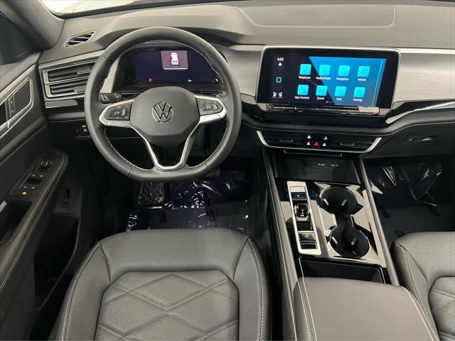 2026 Volkswagen Atlas Cross Sport SE with Technology