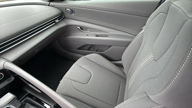 2026 Hyundai Elantra Hybrid SEL Sport