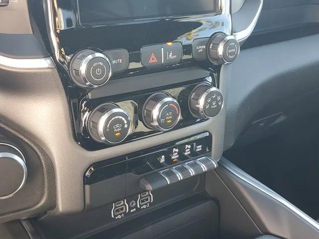 2026 Ram 1500 Big Horn Quad Cab 4x2 6'4" Box