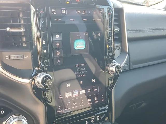 2026 Ram 1500 Laramie Crew Cab 4x4 5'7" Box