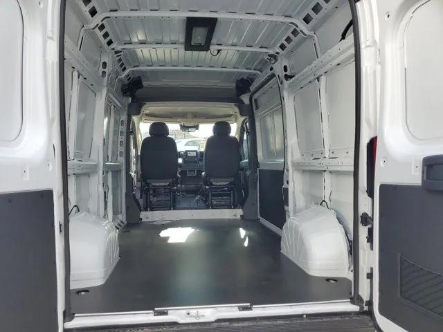 2026 Ram ProMaster Cargo Van Tradesman High Roof 136" WB w/Pass Seat