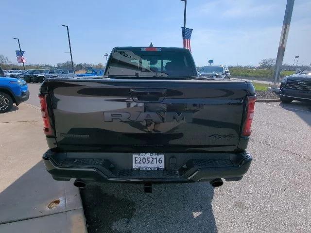 2026 Ram 1500 Big Horn Crew Cab 4x4 5'7" Box