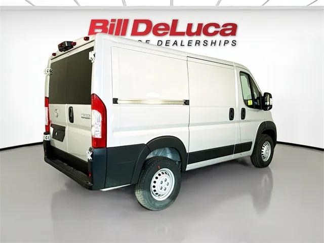 2026 Ram ProMaster Cargo Van Tradesman Low Roof 118" WB w/Pass Seat
