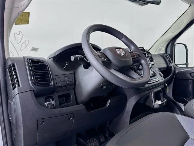 2026 Ram ProMaster Cargo Van Tradesman Low Roof 118" WB w/Pass Seat
