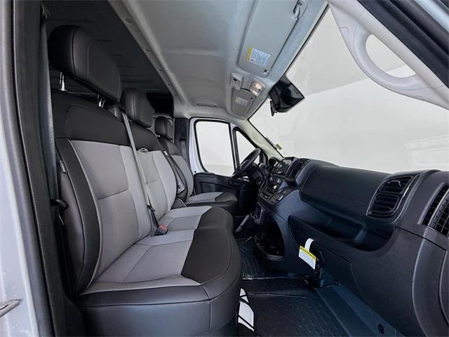 2026 Ram ProMaster Cargo Van Tradesman Low Roof 118" WB w/Pass Seat