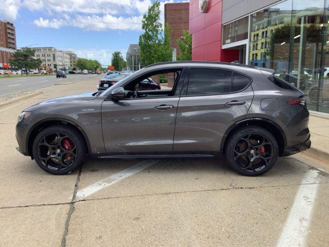 2026 Alfa Romeo Stelvio STELVIO AWD