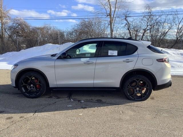 2026 Alfa Romeo Stelvio STELVIO AWD