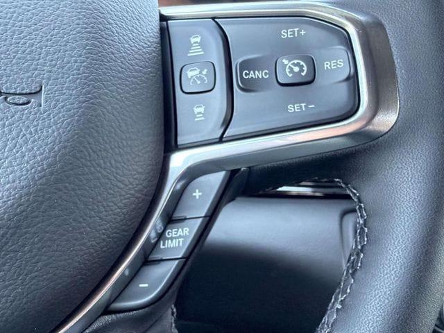 2026 Ram 1500 Laramie Crew Cab 4x4 5'7" Box