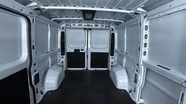 2026 Ram ProMaster Cargo Van Tradesman Low Roof 136" WB w/Pass Seat