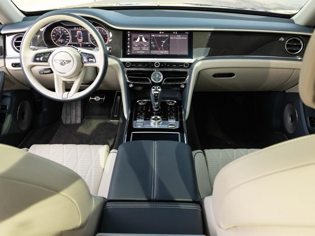 2022 Bentley Flying Spur W12 photo 2