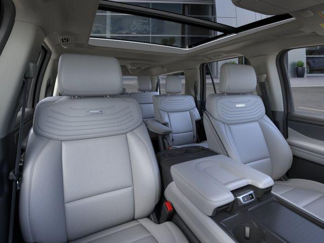 2025 Ford Expedition Platinum MAX