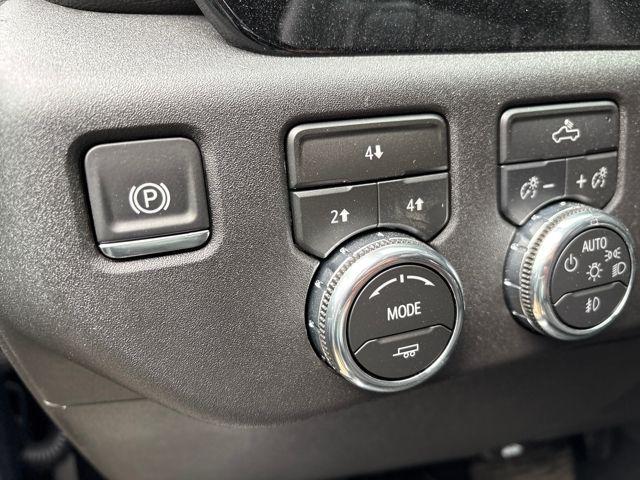 2026 GMC Sierra 2500HD Crew Cab, Long Bed, SLE, 4WD