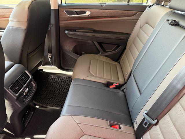 2026 Volkswagen Atlas SEL