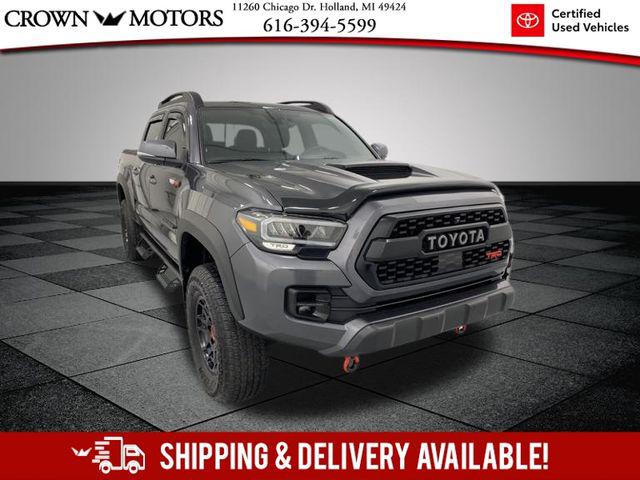 2023 Toyota Tacoma TRD Pro's photo
