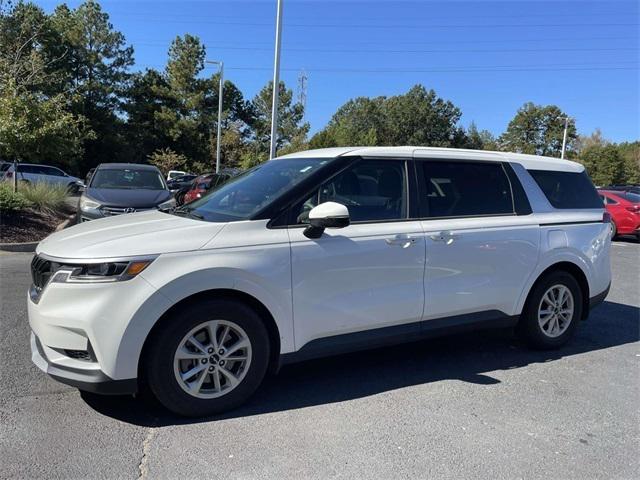 2023 Kia Carnival MPV LX