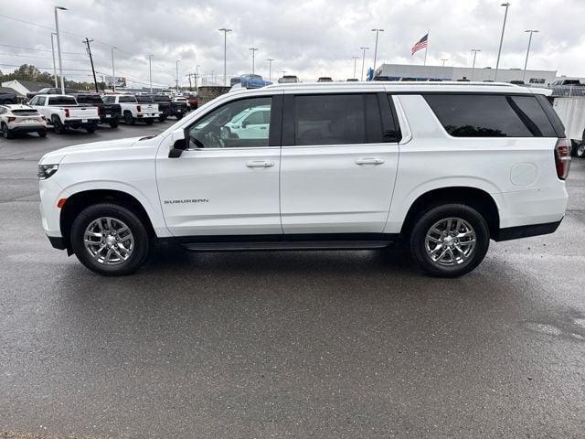 2024 Chevrolet Suburban 2WD LT