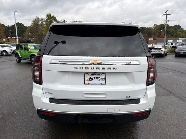 2024 Chevrolet Suburban 2WD LT