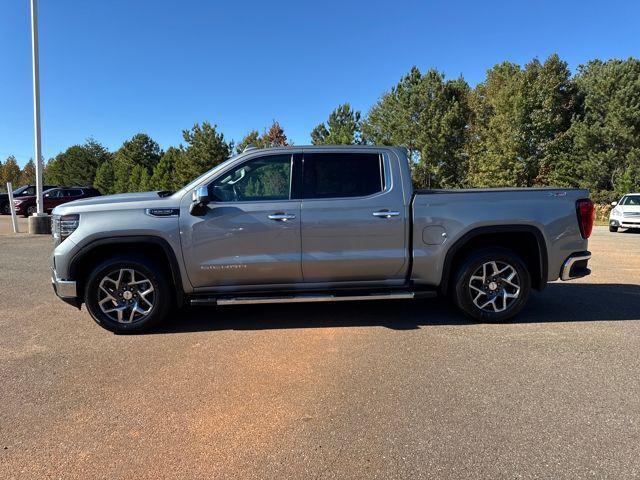 2023 GMC Sierra 1500 4WD Crew Cab Short Box SLT