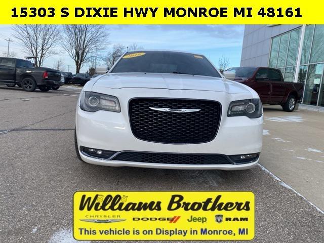 2016 Chrysler 300 300S