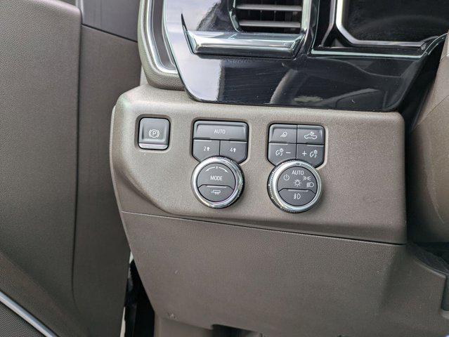2025 GMC Sierra 1500 4WD Crew Cab Short Box SLT