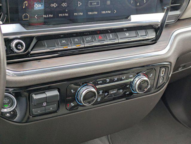 2025 GMC Sierra 1500 4WD Crew Cab Short Box SLT