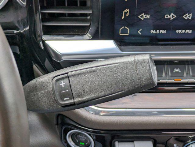 2025 GMC Sierra 1500 4WD Crew Cab Short Box SLT