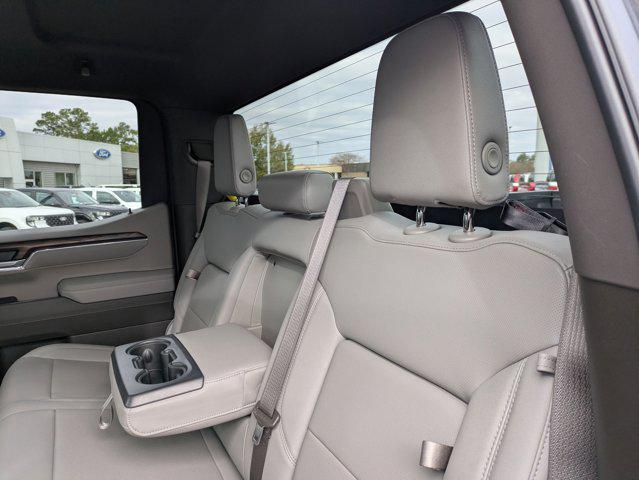 2025 GMC Sierra 1500 4WD Crew Cab Short Box SLT