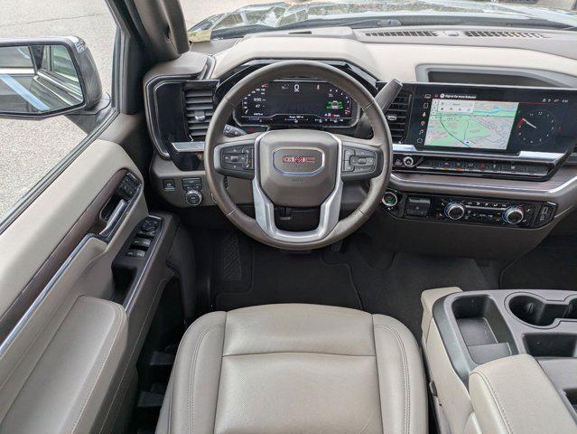 2025 GMC Sierra 1500 4WD Crew Cab Short Box SLT