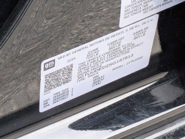 2025 GMC Sierra 1500 4WD Crew Cab Short Box SLT