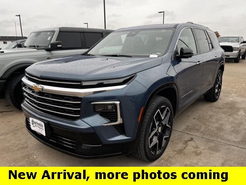 2025 Chevrolet Traverse AWD High Country