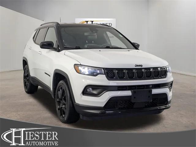 2023 Jeep Compass Altitude 4x4 2023 Jeep Compass Altitude 4x4