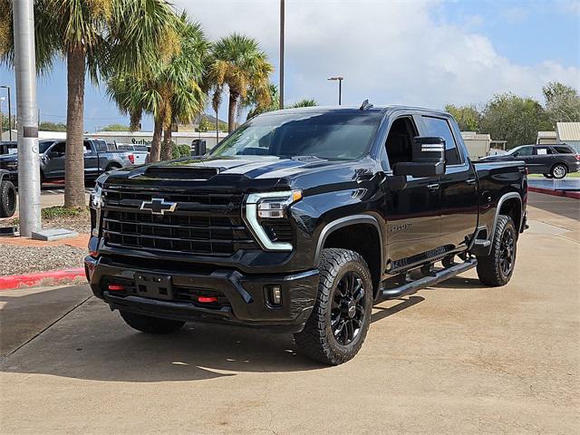 2025 Chevrolet Silverado 2500HD 4WD Crew Cab Standard Bed LT