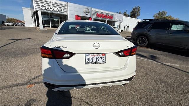 2025 Nissan Altima SL FWD