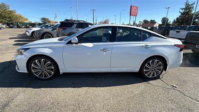 2025 Nissan Altima SL FWD
