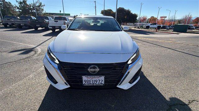 2025 Nissan Altima SL FWD