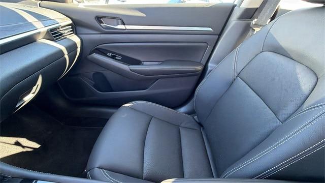2025 Nissan Altima SL FWD