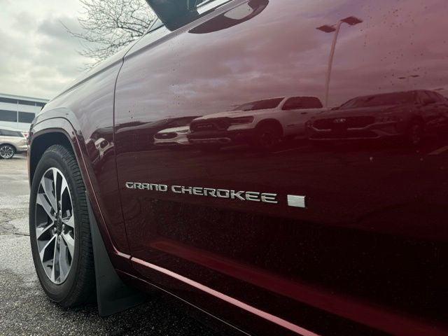 2022 Jeep Grand Cherokee Overland 4x4 2022 Jeep Grand Cherokee Overland 4x4