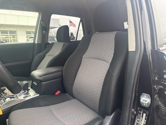 2018 Toyota 4Runner SR5 2018 Toyota 4Runner SR5