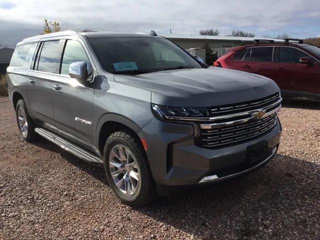 2022 Chevrolet Suburban 4WD Premier
