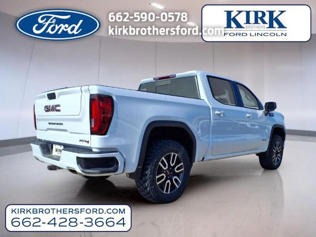 2023 GMC Sierra 1500 4WD Crew Cab Short Box AT4